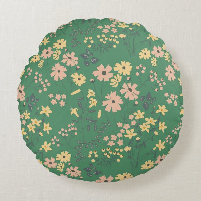 Modern Boho Green Floral Pattern Round Pillow (Front)