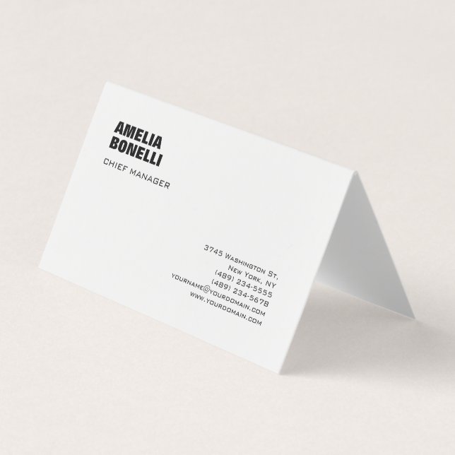 Modern Bold Minimalist Professional  Business Card (Front)