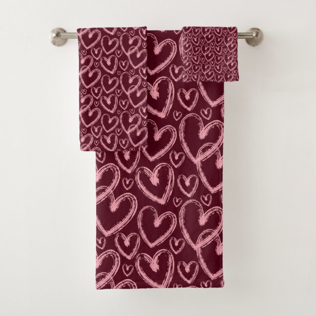 Modern Brush Heart Burgundy Pink Pattern Bath Towel Set (Insitu)