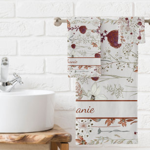 Modern Burgundy Wildflowers   Elegant Boho Floral  Bath Towel Set