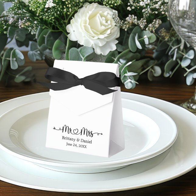 Modern Calligraphy Heart Mr. and Mrs. Wedding  Favor Box (Customize to change your personalized text size or text style.)