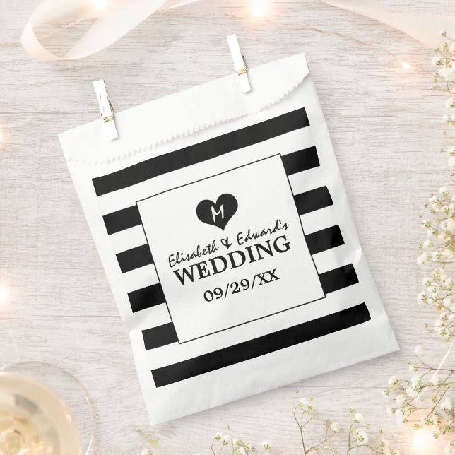 Modern Chic Black & White Wedding Favour Bag (Clipped)