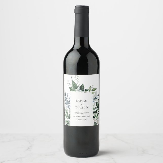 Modern Chic Green Leafy Tropical Foliage Wedding Wine Label (Front)