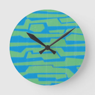 Modern Circuit V Round Clock