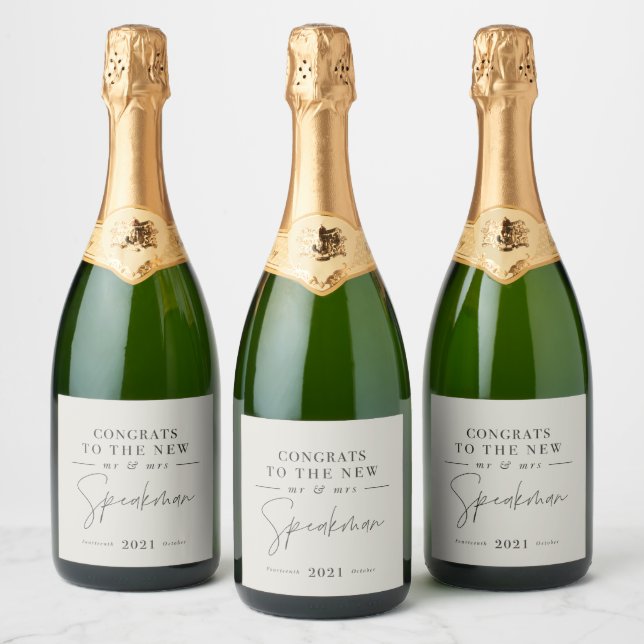 Modern classy typography Mr and Mrs wedding Champa Sparkling Wine Label (Bottles)