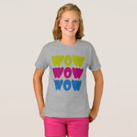 Modern colourful WOW MOM Saying Simple day