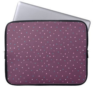 Modern cute pattern with triangles. Vintage illust Laptop Sleeve