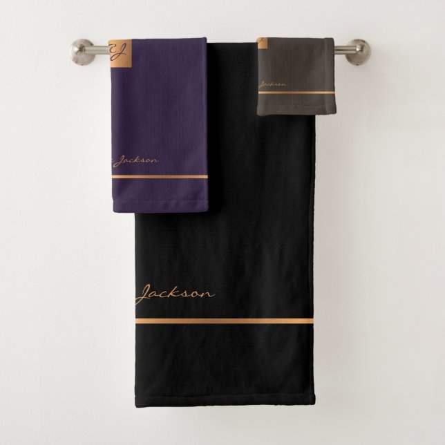 Modern elegant gold chic monogrammed stripes glam bath towel set (Insitu)