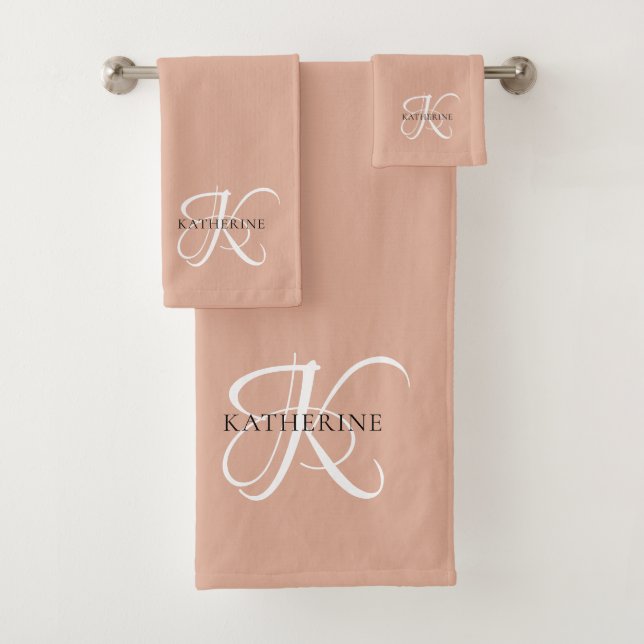 Modern Elegant Monogram Script Blush Pink Bath Towel Set (Insitu)