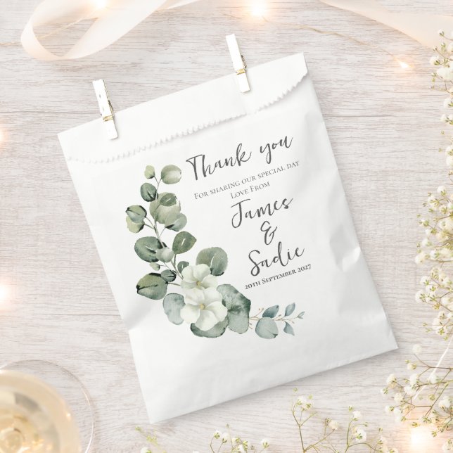 Modern Eucalyptus Favour Bag (Clipped)