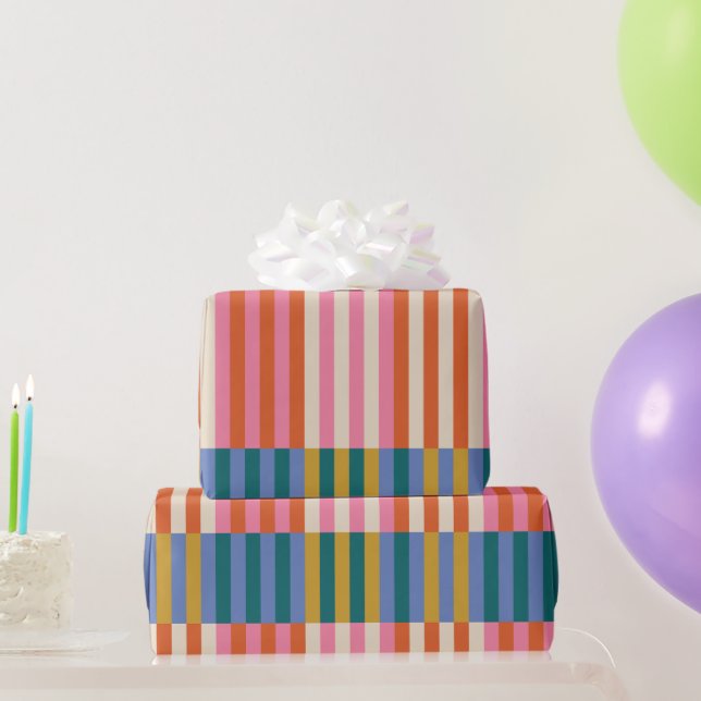 Modern Festive Plaid Wrapping Paper (Party Gifts)