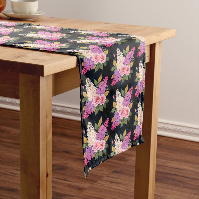 Modern floral table runner (In Situ)