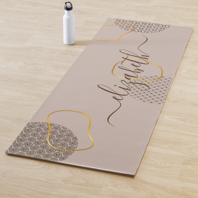 modern geometric pattern custom name yoga mat (In Situ)