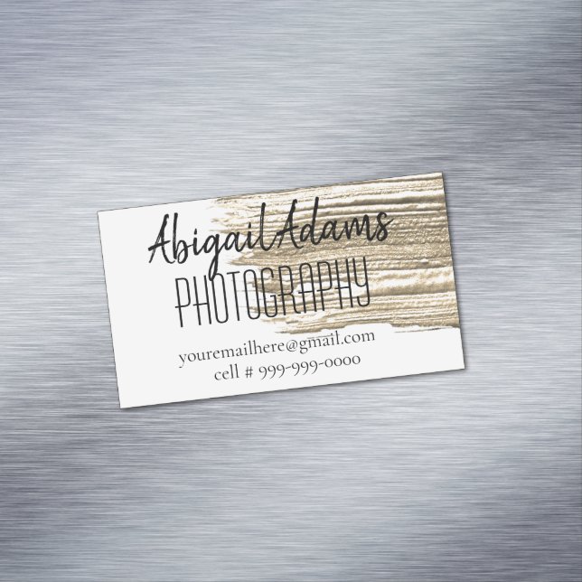 Modern Gold Paint Minimal Customized Magnet (In Situ)