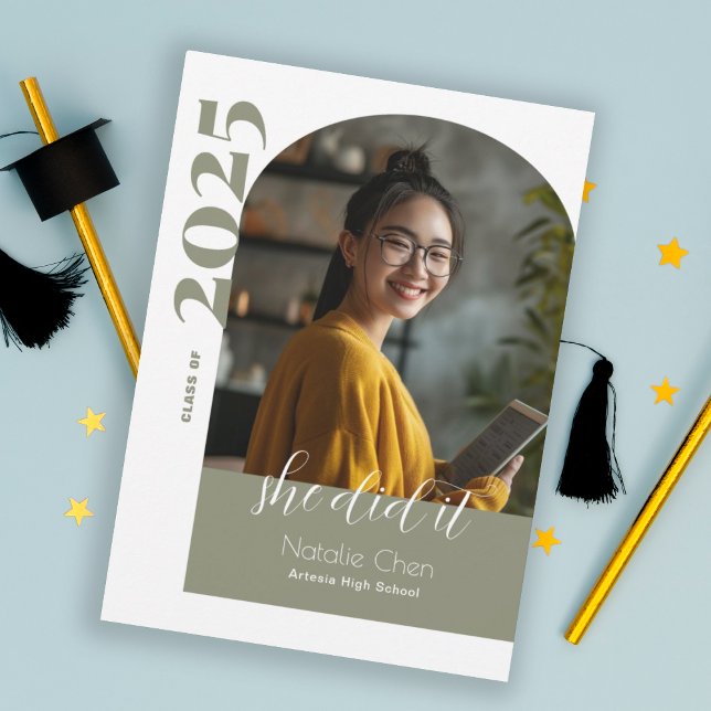Modern Green Arch Photo She Did It Graduation  Announcement (Creator Uploaded)