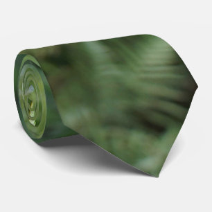Modern Green Fern Tie