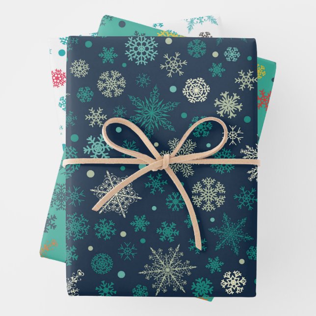 Modern Green Snowflake Christmas Pattern Set Wrapping Paper Sheet (In situ)