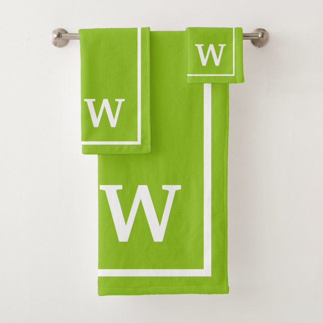 modern Green White Personalized Monogram  (En situation)