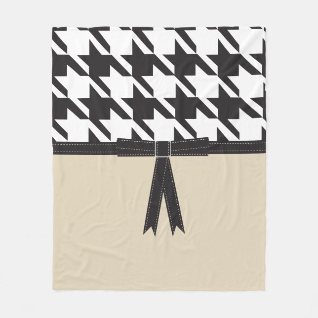 Modern Houndstooth Fleece Blanket (Front)