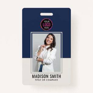 Modern ID Card   Minimalist Business Employee QR B Badge