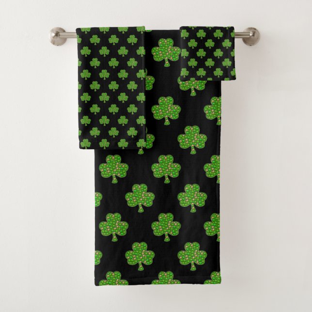 Modern Irish  Shamrock Bath Towel Set (Insitu)