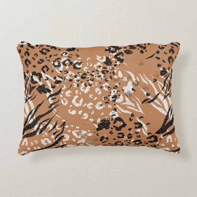 Modern leopard. Pattern. Background. Wild nature. Accent Pillow (Front)
