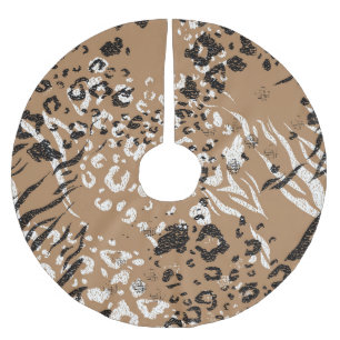 Modern leopard: wild nature pattern. brushed polyester tree skirt