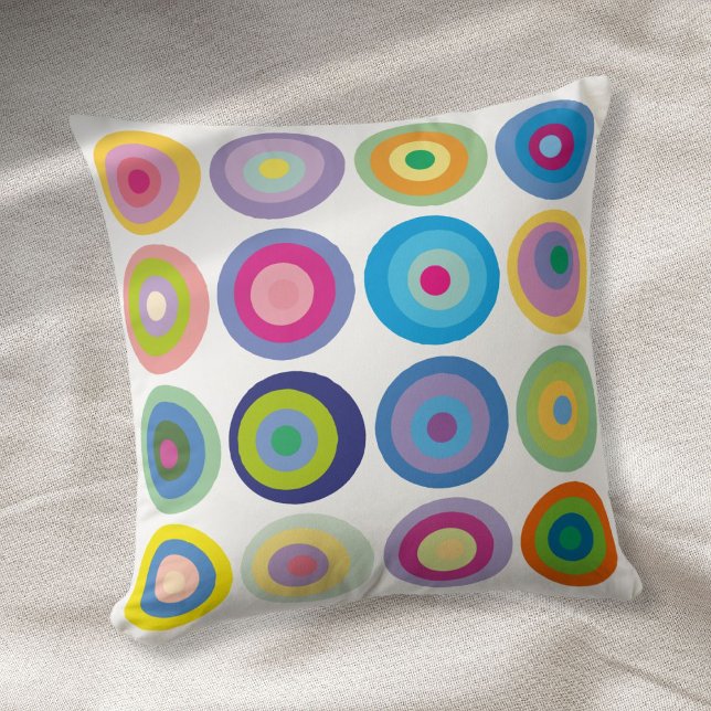 Modern Mid Century Circles Pattern Colourful Throw Pillow (Modern Mid Century Circles Pattern Colorful Throw Pillow)