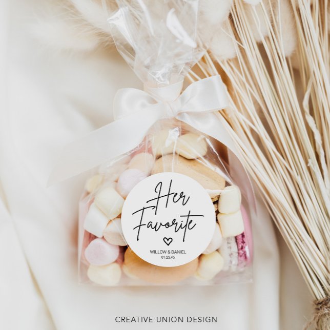 Modern Minimal Her Favourite Wedding Favour Classic Round Sticker (Creator Uploaded)