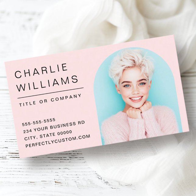 Modern minimal light pink arch photo frame business card (Modern minimal light pink arch photo frame business card)