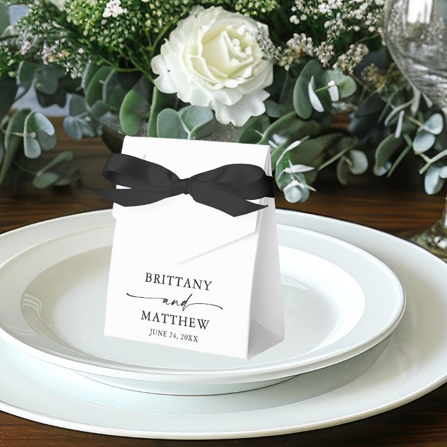 Modern Minimalist Calligraphy Wedding Favor Box (Customize to change your personalized text size or text style.)