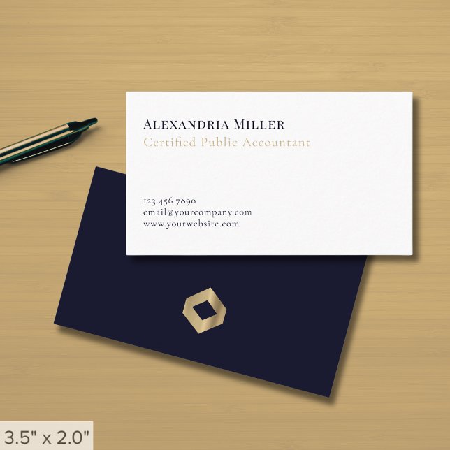 Modern Minimalist Elegant Business Card (Creator Uploaded)