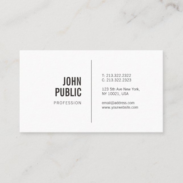 Modern Minimalist Elegant Design Trendy Plain Business Card (Front)