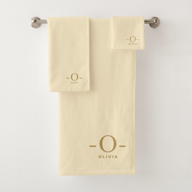 Modern Minimalist Monogram Gold White Bath Towel Set (Insitu)
