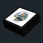 Modern Minimalist Sweet 16 Birthday Circle Photo Gift Box<br><div class="desc">Create your own personalized white border photo keepsake gift box for your her 16th birthday. Customize the solid white background colour or the black text colour to match your photo. If you change the font type or size, you can fine tune the curvature of the text in small increments. Have...</div>