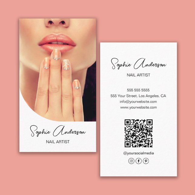 Modern Nail Artist White Business Card (Modern Nail Artist White Business Card)