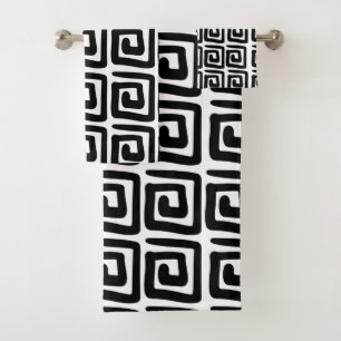 Modern pattern of greek key black and white bath towel set