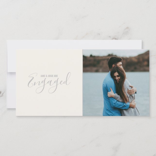 Modern photo memory engagement announcement (Front)