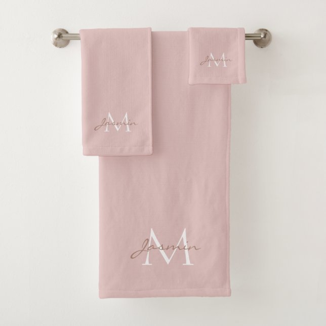 Modern Pink Simple Minimalist Monogram Bath Towel Set (Insitu)