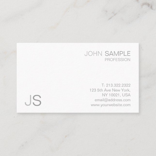 Modern Professional Creative Minimalist Design Business Card (Front)