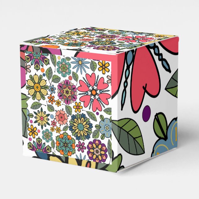 Modern Retro Floral Drawing Seamless Pattern Art  Favor Box (Front Side)