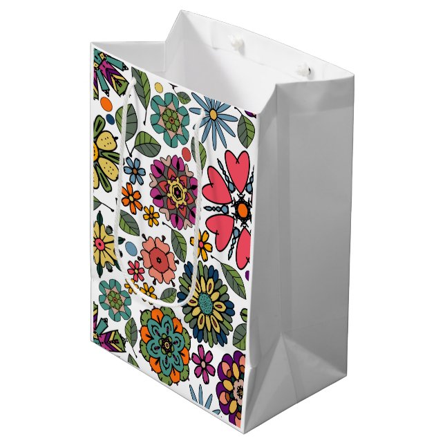Modern Retro Floral Drawing Seamless Pattern Art Medium Gift Bag (Front Angled)