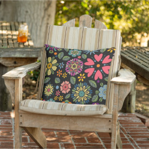 Modern Retro Floral Drawing Seamless Pattern Art Outdoor Pillow