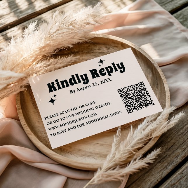 Modern Retro Minimalist Wedding  RSVP Card (Creator Uploaded)