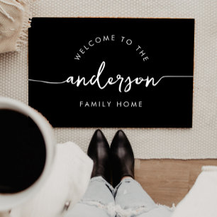 Modern Script Personalized Family Name Doormat