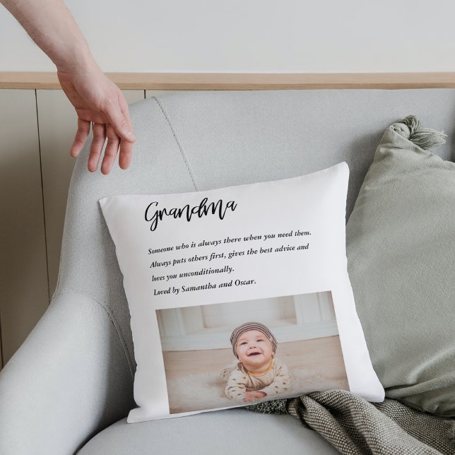 Modern Simple Best Grandma Ever Best Beauty Gift Throw Pillow (Creator Uploaded)