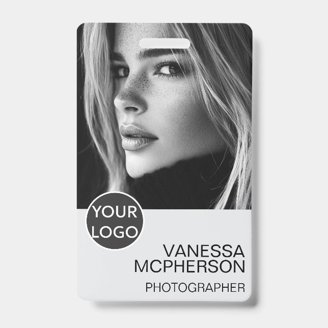 Modern Simple Minimalist Professonal Photo Secrity Badge (Front)