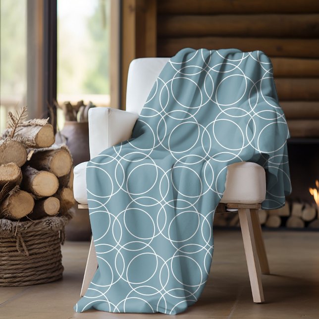Modern Simple Pattern Fleece Blanket (fleece blanket with circle pattern in gray blue)