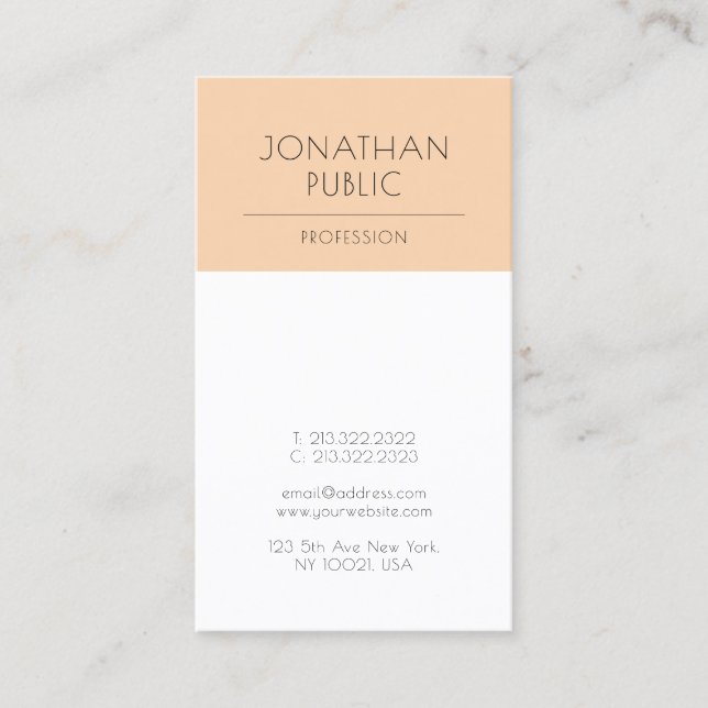 Modern Sleek Elegant Design Plain Trendy Luxury Business Card (Front)