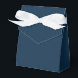 Modern Solid Dark Blue Simple Chic Elegant Favor Box<br><div class="desc">Modern Solid Dark Blue Simple Chic Elegant Favour Boxes features a modern solid dark blue. Perfect for Valentine's Day,  Women's Day,  Mother's Day,  birthday parties,  anniversary,  weddings,  baby showers and more. Created by Evco Studio www.zazzle.com/store/evcostudio</div>
